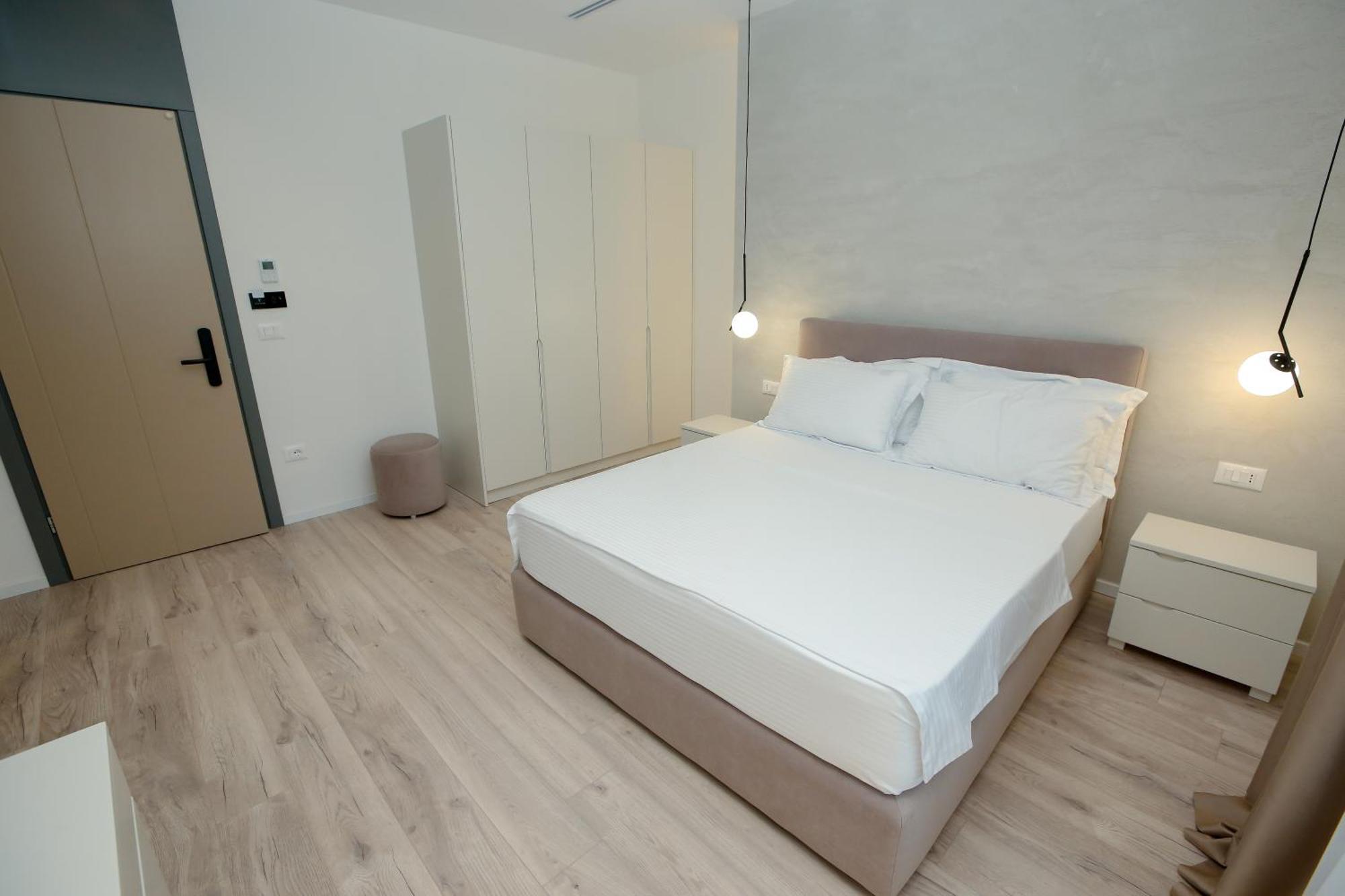 Nos Luxury Rooms Shkodër Esterno foto